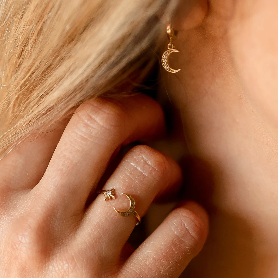 Moon Star Ring